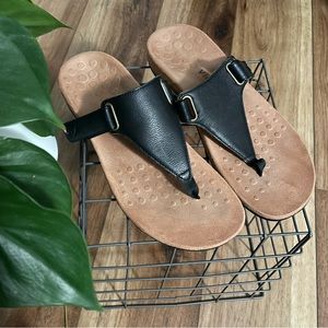 Vionic Wanda Flipflops